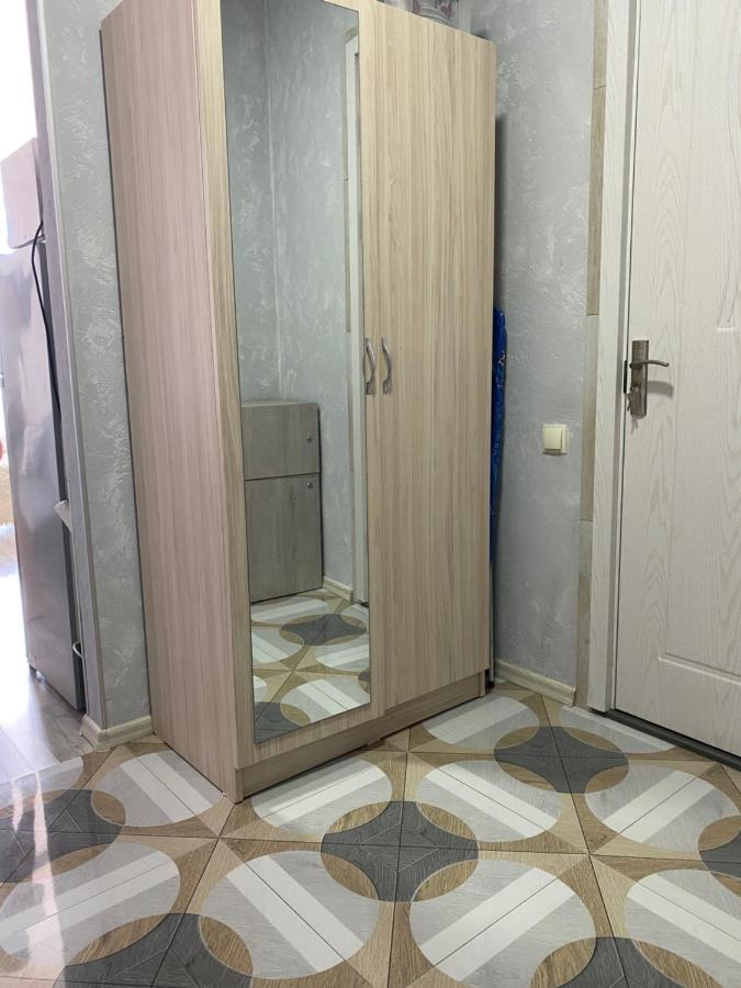 Apartamento Pirosmani 18D, 14 Floor Batumi Exterior foto
