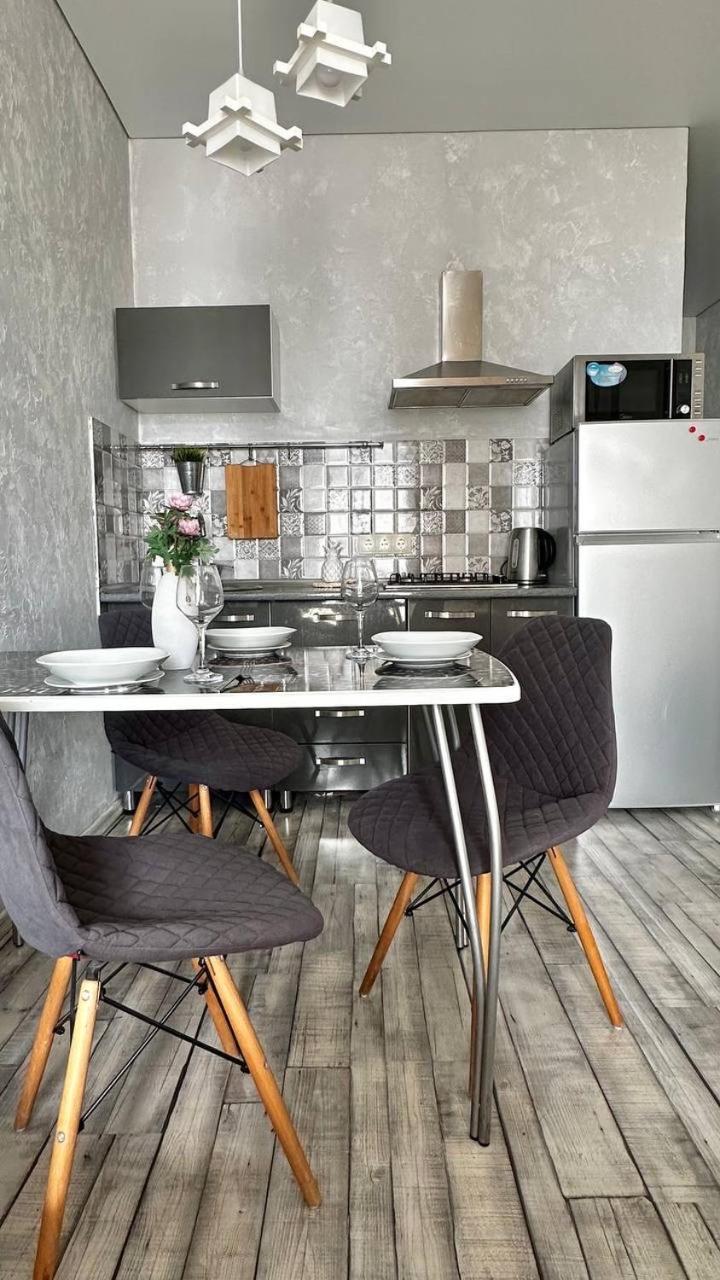 Apartamento Pirosmani 18D, 14 Floor Batumi Exterior foto